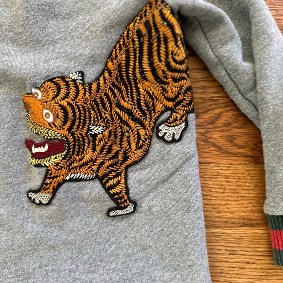 Gucci sweater 2T - Picture 5 of 7